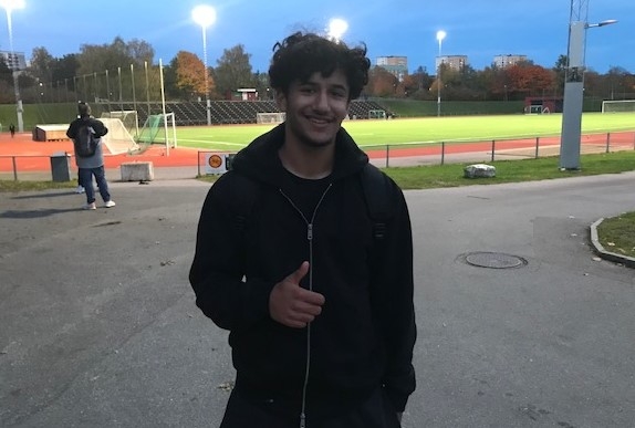 Stabil seger i Farsta