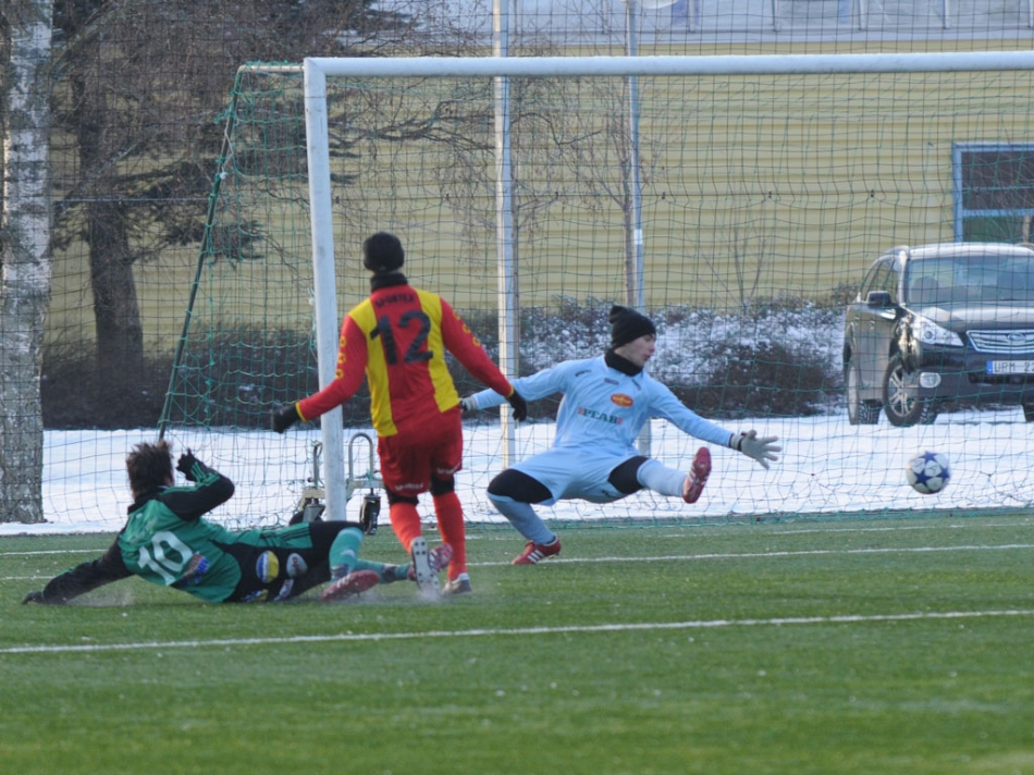 Storvinst i första träningsmatchen!